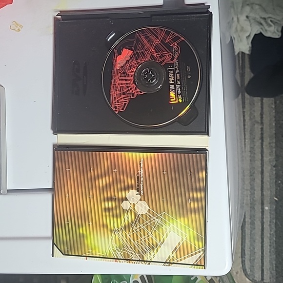 ✨4/$10✨Linkin Park Band DVD - Picture 6 of 6